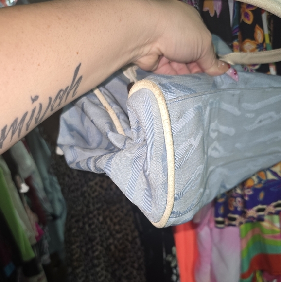 ๐๐๐๐NEED GONE TAKN OFFERS RARE vintage Authentic Tiger striped Fendi tote - Picture 5 of 14